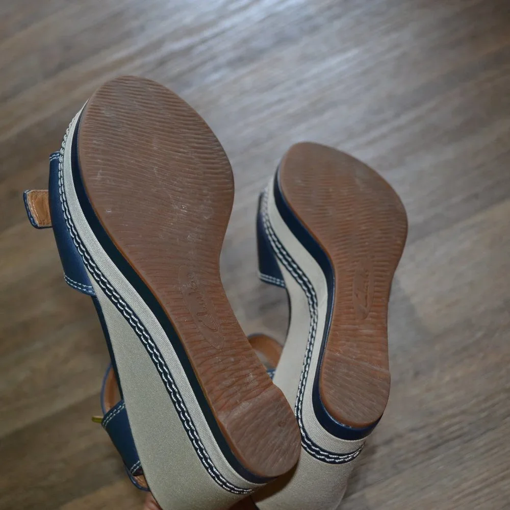 Clarks worn once